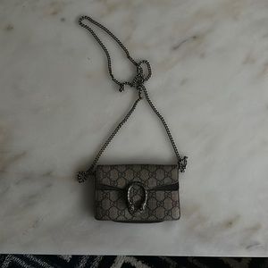 Gucci Dionysus GG Supreme Super Mini Bag